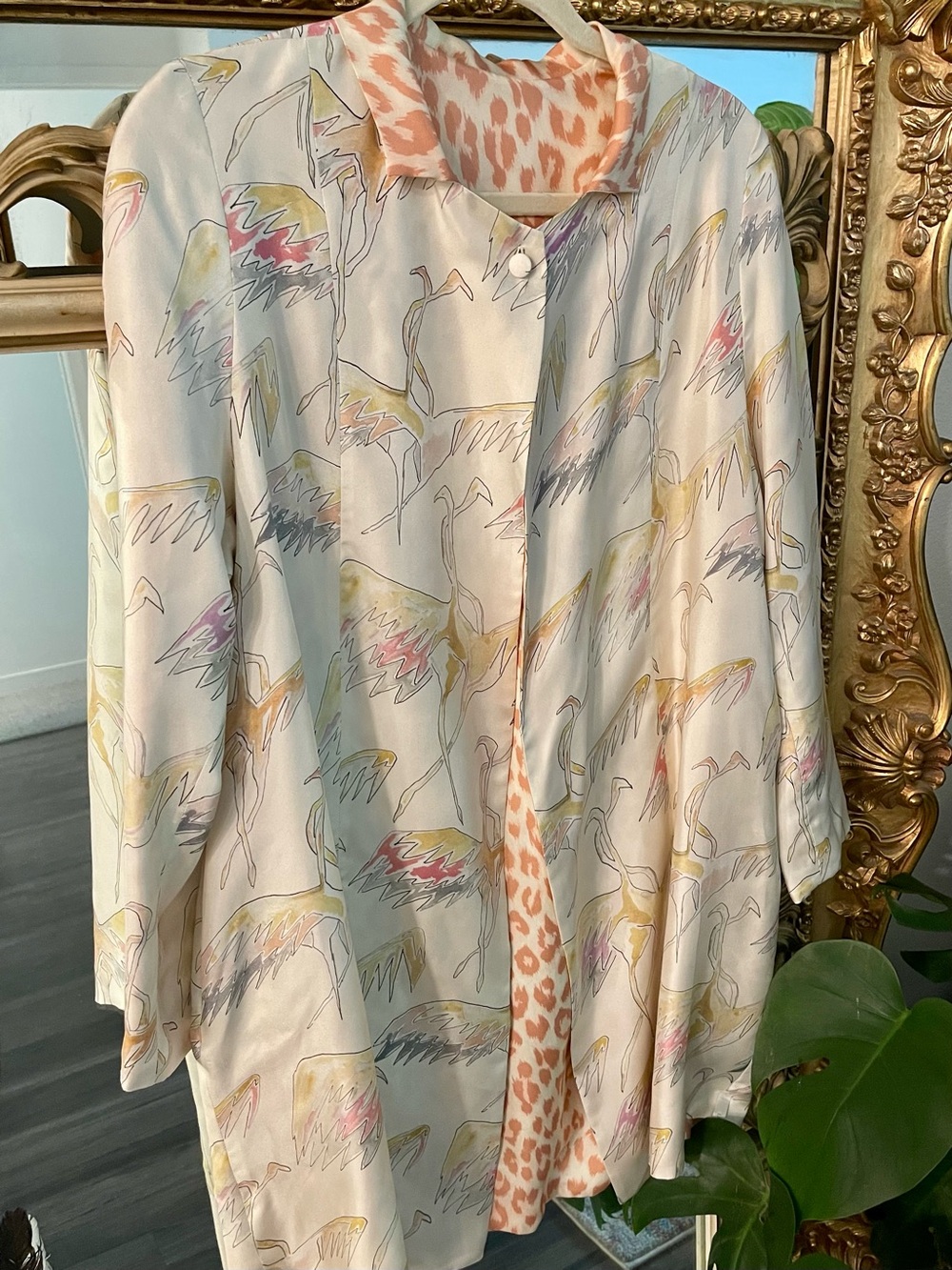 La Prestic Quiston Cream Printed Jacket Crane Leopard Motif 100% Silk